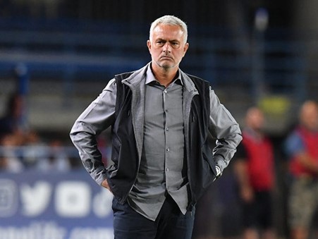 Jose Mourinho muốn quay trở lại làm huấn luyện viên của Chelsea