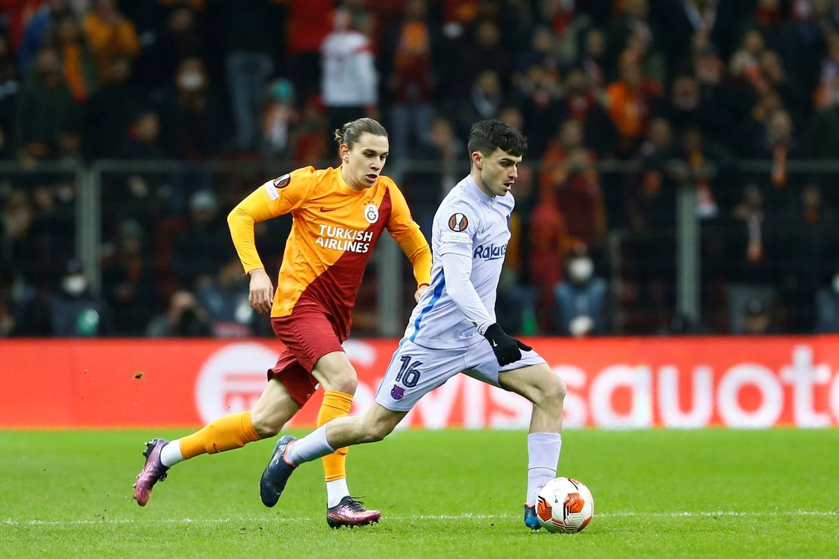 Soi kèo Galatasaray vs Istanbulspor | 23h ngày 25/12/2022